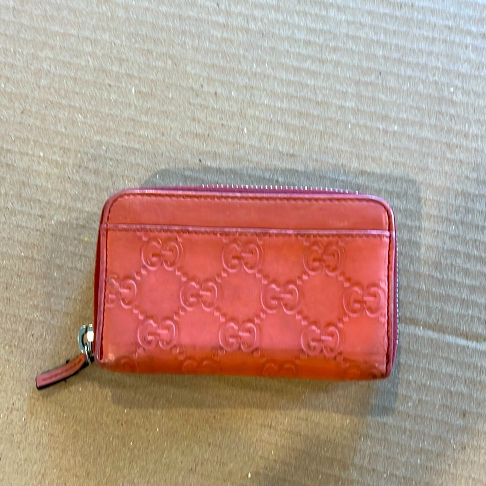Gucci leather small wallet with key chain